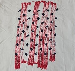 Gildan Red and Black Star Pattern Short Sleeve Tee